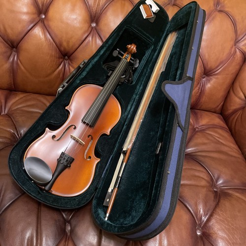 Size violin with case - 3/4,