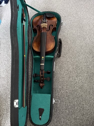 Stentor half size violin - size,