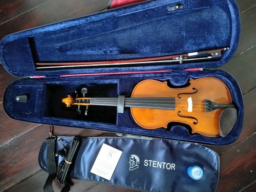 Stentor student violin - ii,
