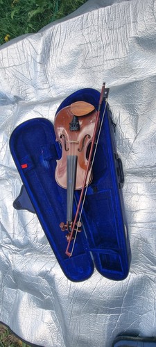 Stentor student violin - 1, with