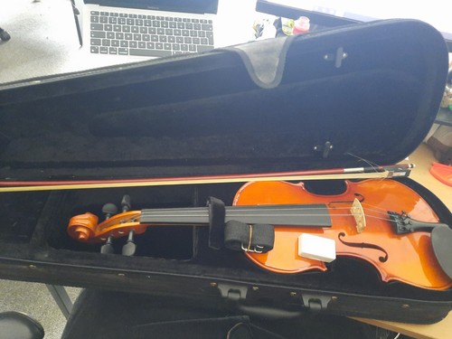 Violin with case bow chin - with, case,