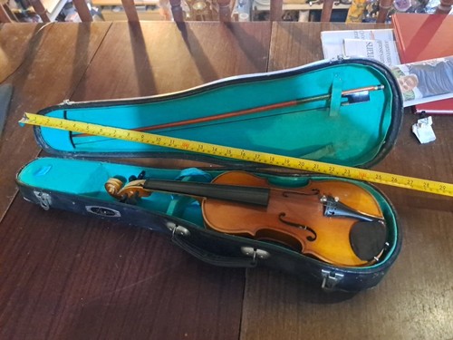 Lark violin size - lark, with