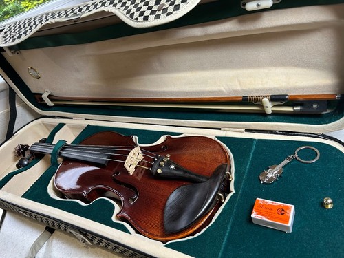 Full size chinese violin - full,