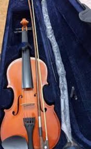 Student violin with - 4/4, case